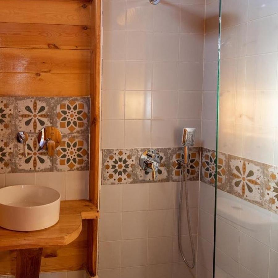 Northern Lake Lodge Izbat Ilyas Extérieur photo